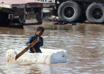 13 قتيلا بينهم طفلان جراء فيضانات في اليمن