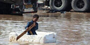 13 قتيلا بينهم طفلان جراء فيضانات في اليمن