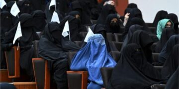 طالبان تعرض شروطها أمام الفتيات لمتابعة الدراسة