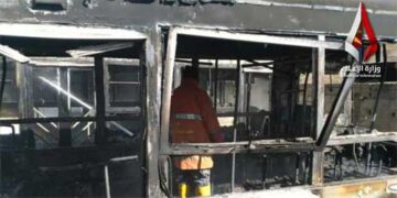 إخماد حريق بمرآب للنقل الداخلي في نهر عيشة بدمشق