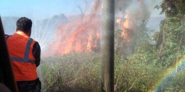 إخماد حريق قرب بلدة شين بريف حمص الغربي