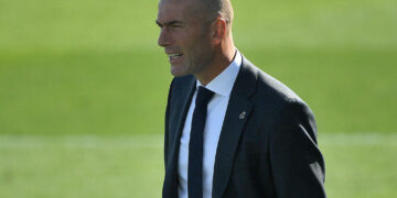 إصابة زين الدين زيدان بفيروس كورونا