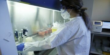 ابتكار “جلدا بشريا صناعيا” فريدا