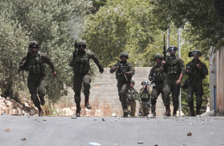 استشهاد فلسطيني برصاص قوات الاحتلال الإسرائيلي