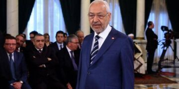 الأزمة السياسية في تونس بازدياد .. والنهضة تسعى لإقصاء الرئيس