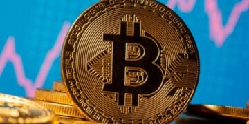 البيتكوين يتخطى الـ 35 ألف دولار