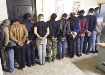 القبض على أشخاص يتاجرون بالمخدرات ويتعاطونها بريف دمشق