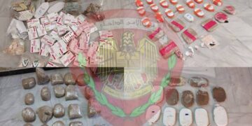القبض على عدة أشخاص من تجار ومروجي المخدرات