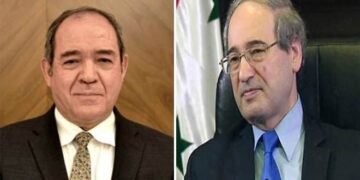 المقداد يبحث مع وزير الخارجية الجزائري سبل تعزيز العلاقات الثنائية بين البلدين