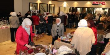 انطلاق معرض وبازار إبداع في حمص