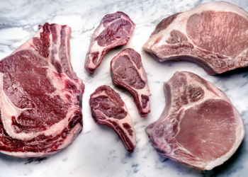 تناول اللحوم الحمراء والمعالجة يزيد من “خطر صحي” مهدد للحياة!