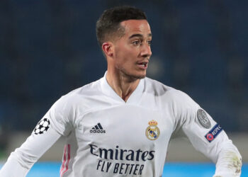 ريال مدريد يعلن إصابة لاعبه فاسكيز