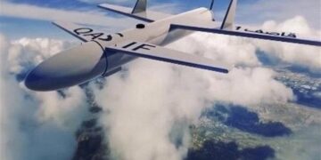 سلاح الجو اليمني المسير يستهدف مطاري جدة وأبها الدوليين