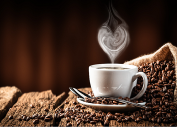 شرب القهوة يوميا قد يحمي الرجال من سرطان خطير!