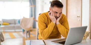 طاقتك في العمل.. كيف تحافظ عليها خلال شهر رمضان؟