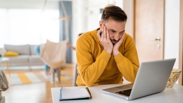 طاقتك في العمل.. كيف تحافظ عليها خلال شهر رمضان؟