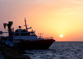 غرق أكثر من 20 مهاجرا إفريقيا قبالة سواحل تونس