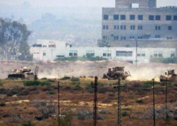 قتلى إثر انفجار عبوة ناسفة في حافلة تقل فريق كرة قدم بدولة عربية