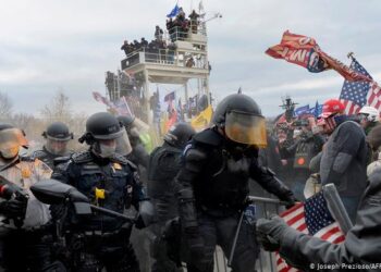 قتلى واعتقالات خلال اقتحام أنصار ترامب مبنى الكونغرس
