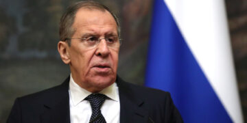 لافروف: الغرب يحاول جعل روسيا بلداً خاضعاً ومجالاً لتعزيز مصالحه