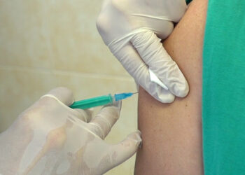 لقاح “سبوتنيك لايت” ..لا أعراض جانبية تذكر