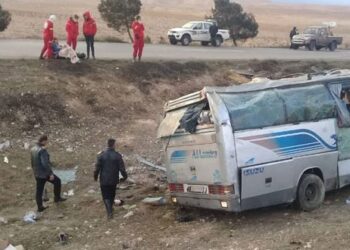 مجموعة إرشادات لتفادي حوادث السير