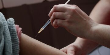 مستوى الأجسام المضادة العالي لا يضمن حماية فعالة من كوفيد-19