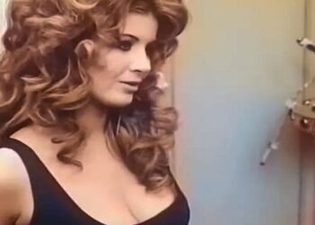 نجاة الفنانة ميرفت أمين من الموت حرقا