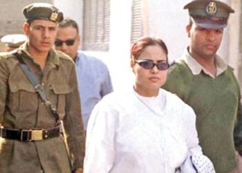 وفاء مكي : “الأنبياء دخلوا السجن واتحبسوا”