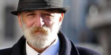 قال جورج ثم استقال