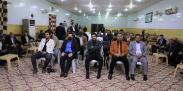 العراق_ محافظ النجف يعقد اجتماعاً مع الصحفيين للرقي بواقع الإعلام