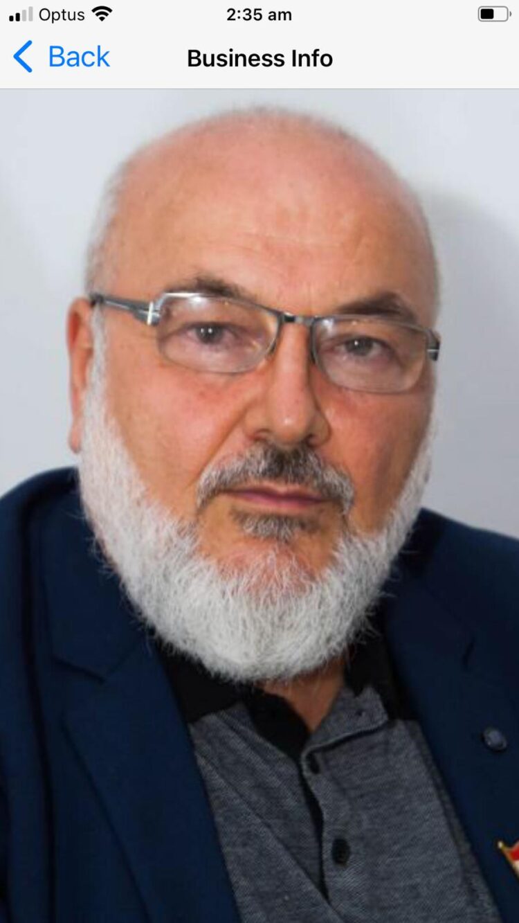 ما هي العلاقة التي تربط مقتدى الصدر بأوكرانيا؟