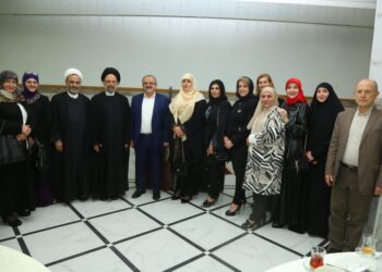 فضل الله: الخارج يستغل ما حدث من نهب لفرض شروطه