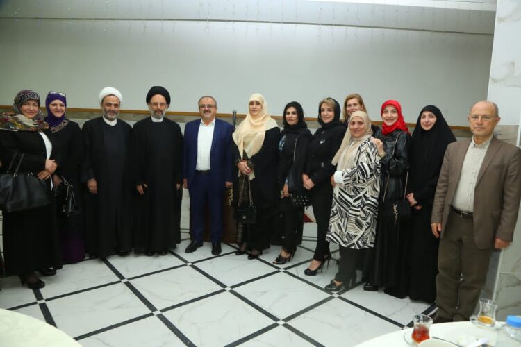 فضل الله: الخارج يستغل ما حدث من نهب لفرض شروطه