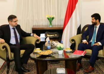 الوزير المفوض بسفارة اليمن بسوريا يلتقي القائم بأعمال السفارة الروسية