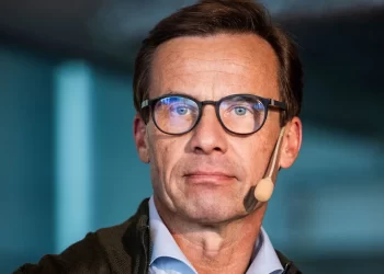 رئيس الوزراء السويدي يعلق على حادثة حرق القرآن