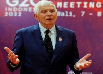 بوريل: حجم المساعدات العسكرية الأوروبية لأوكرانيا يقدّر بنحو 3.6 مليار يورو