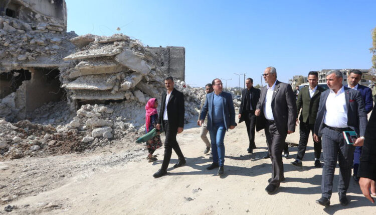 فريق الاغاثة يزور مدينة حلب السورية ومحافظها يشير الى الموقف المشرف للمرجعية العليا والعتبة الحسينية