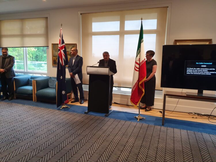 السفارة الايرانية في كانبرا تحتفل بذكرى انتصار الثورة الاسلامية في ايران