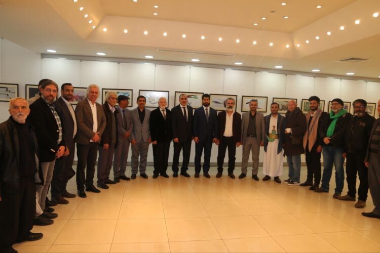 السفير اليمني بسوريا يفتتح معرض ” وحدة الساحات ‘ في دمشق 